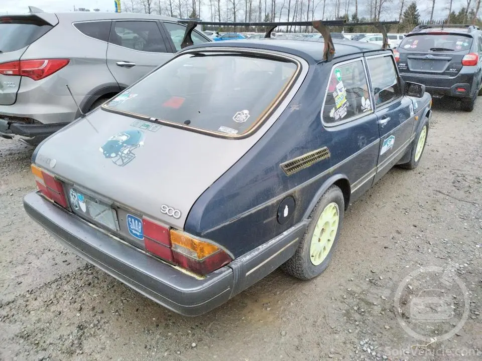 YS3AR36J6J3021407 Saab 900  1988 Blue 2.0L 4