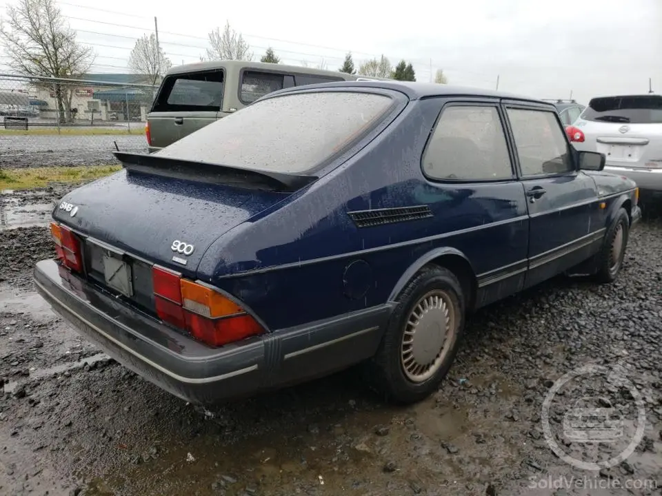 YS3AK35E6M5004558 Saab 900 Base 1991 Blue 2.1L 4