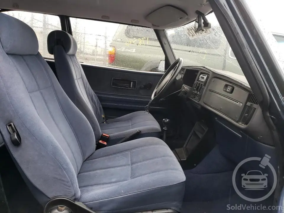 YS3AK35E6M5004558 Saab 900 Base 1991 Blue 2.1L 4