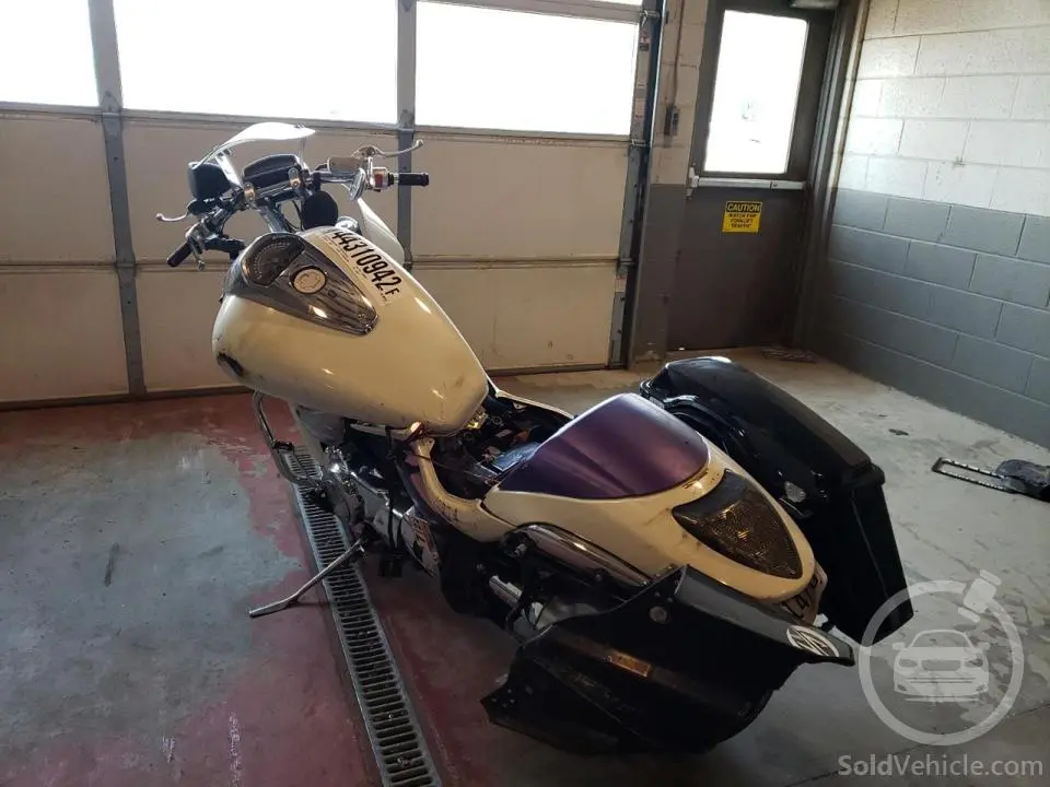 JS1VY53A672100693 Suzuki Cyc Vz/Vzr  2007 White