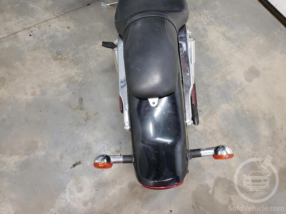 JS1VS53A122100563 Suzuki Cyc Vz/Vzr  2002 Black