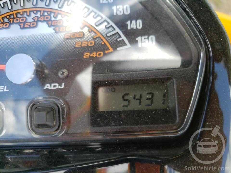 JS1VY53A1E2100436 Suzuki Cyc Vz/Vzr  2014 Yellow